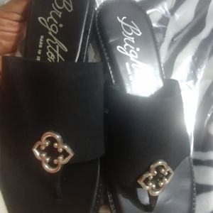 NWOB! 😍Gorgeous BRIGHTON Slides😍